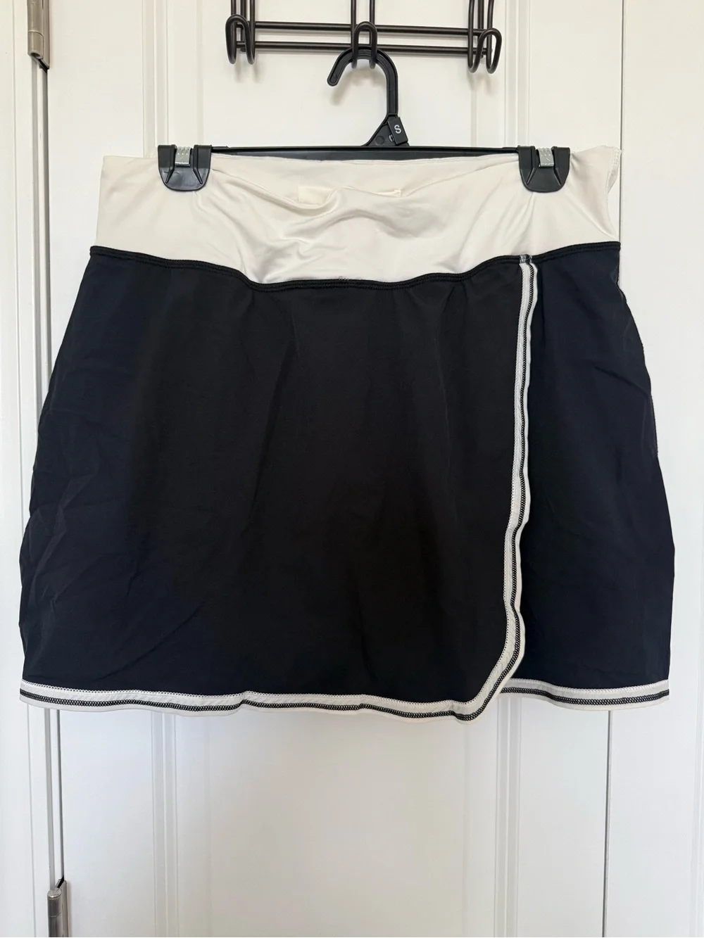 Black and White Athletic Skirt with Contrast Waistband